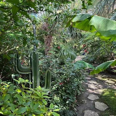 D'hotes - Le Nador بيت ضيافة Meurchin